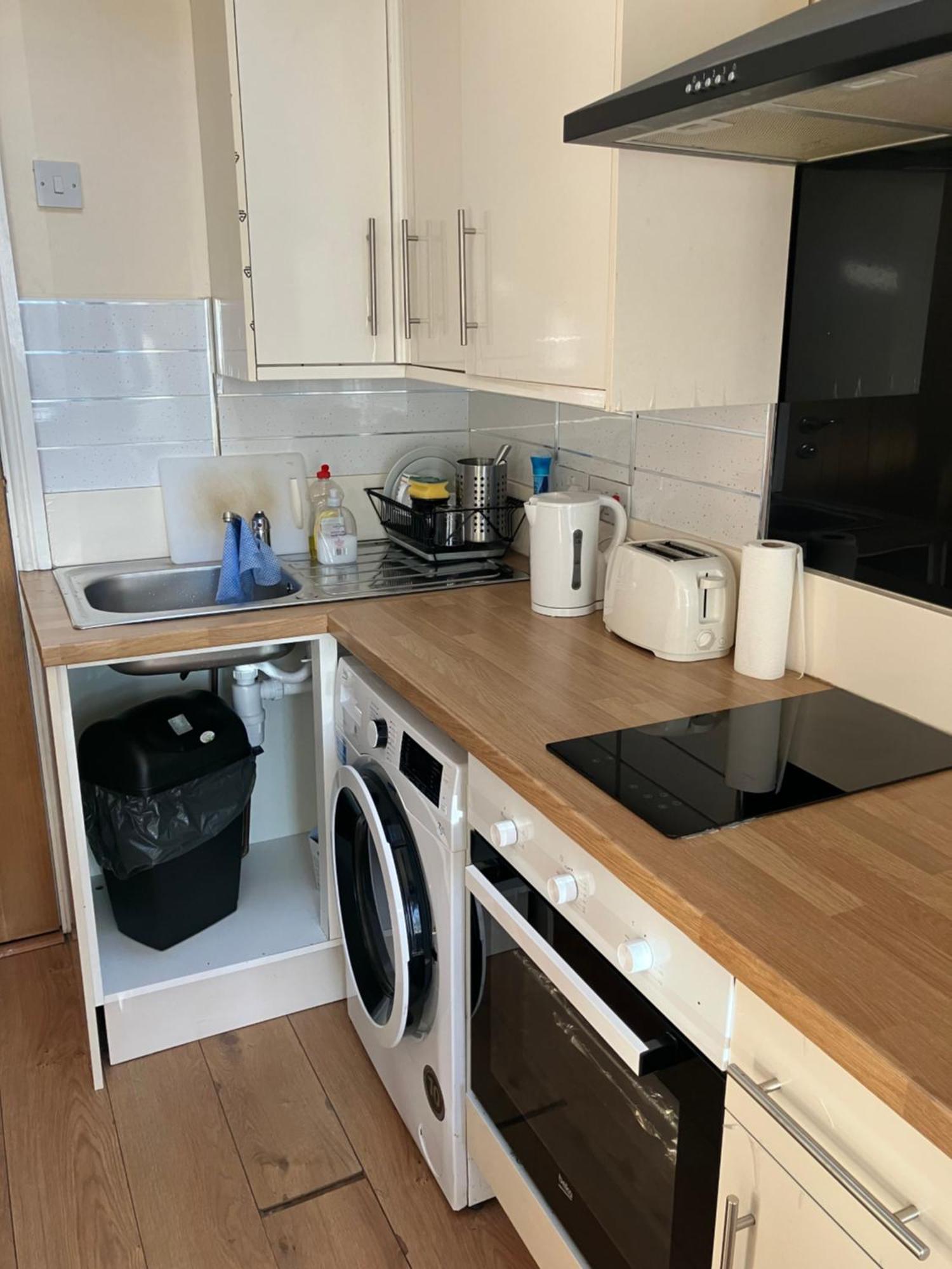 Dream Private Ensuite Apartment In Solihull Close To Birmingham Airport-City Centre And Nec Luaran gambar